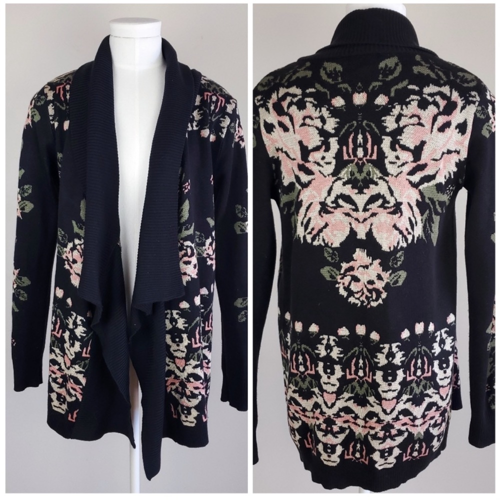 UO staring at stars open cardigan floral print